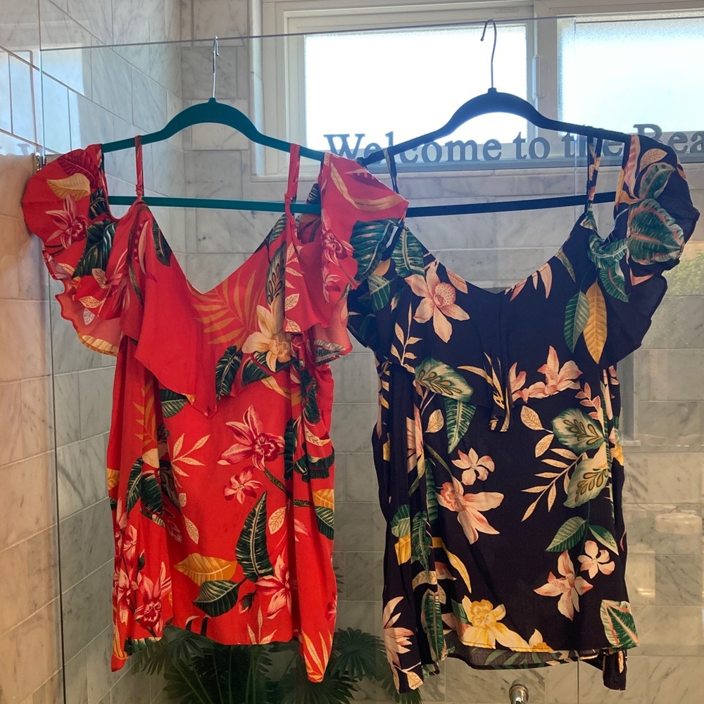 Tops XL Tropical Cold Shoulder